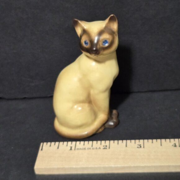 Vintage Japan MCM Siamese Cat Salt Shaker Blue Rhinestone Eyes - Picture 9 of 9